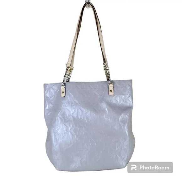 MICHAEL Kors grey patent leather tote bag with chain detail handles - Picture 1 of 16